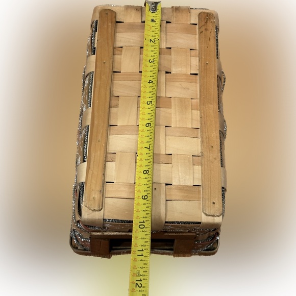 Happy Holidays wooden crate or craft box - Picture 4 of 5